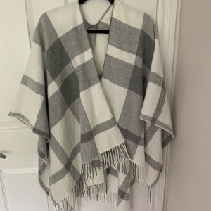 Banana Republic Shawl